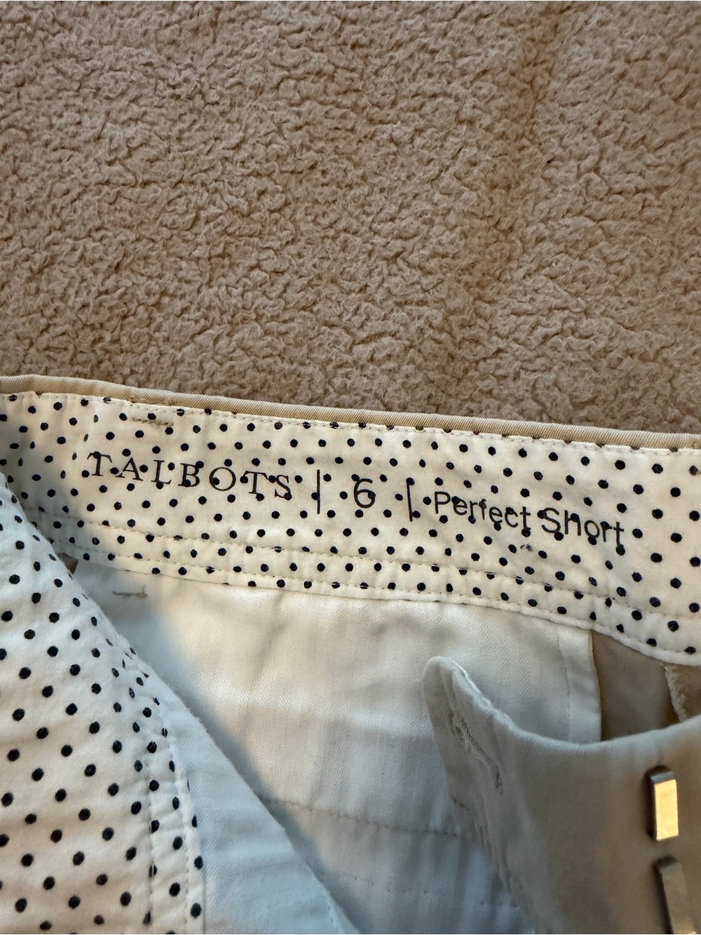 Talbots Khaki Flat-Front Men's Shorts - Picture 2 of 3
